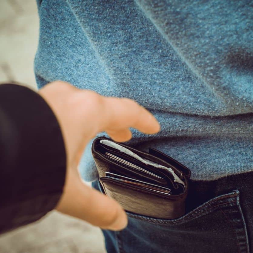 Stealing wallet from the back pocket